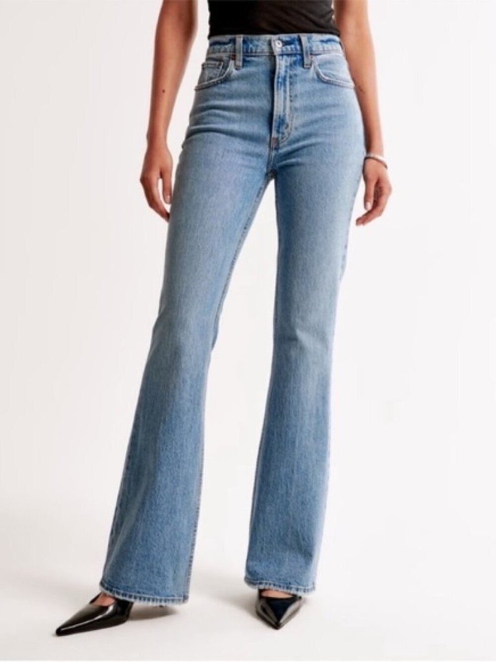 Abercrombie & Fitch High Rise Vintage Flare Jean - Medium Wash (25 Short)